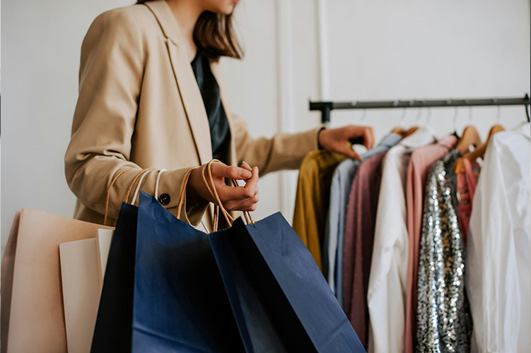 women shopping for clothing